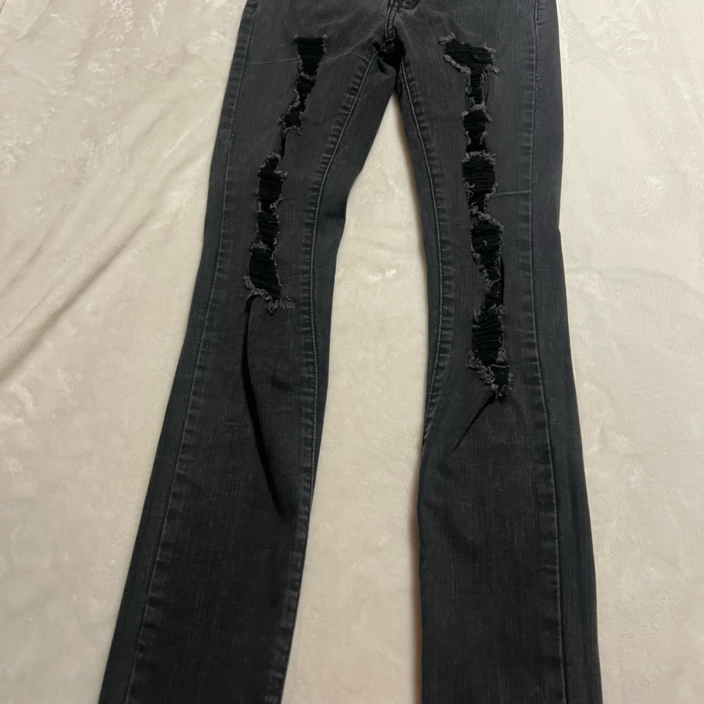 Distressed Black Skinny Jeans
